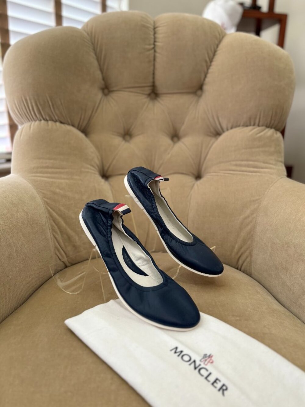 Auth. MONCLER Italy Navy Blue Leather Ballet Ballerina Scrunch Skimmer Flats - Picture 3 of 8